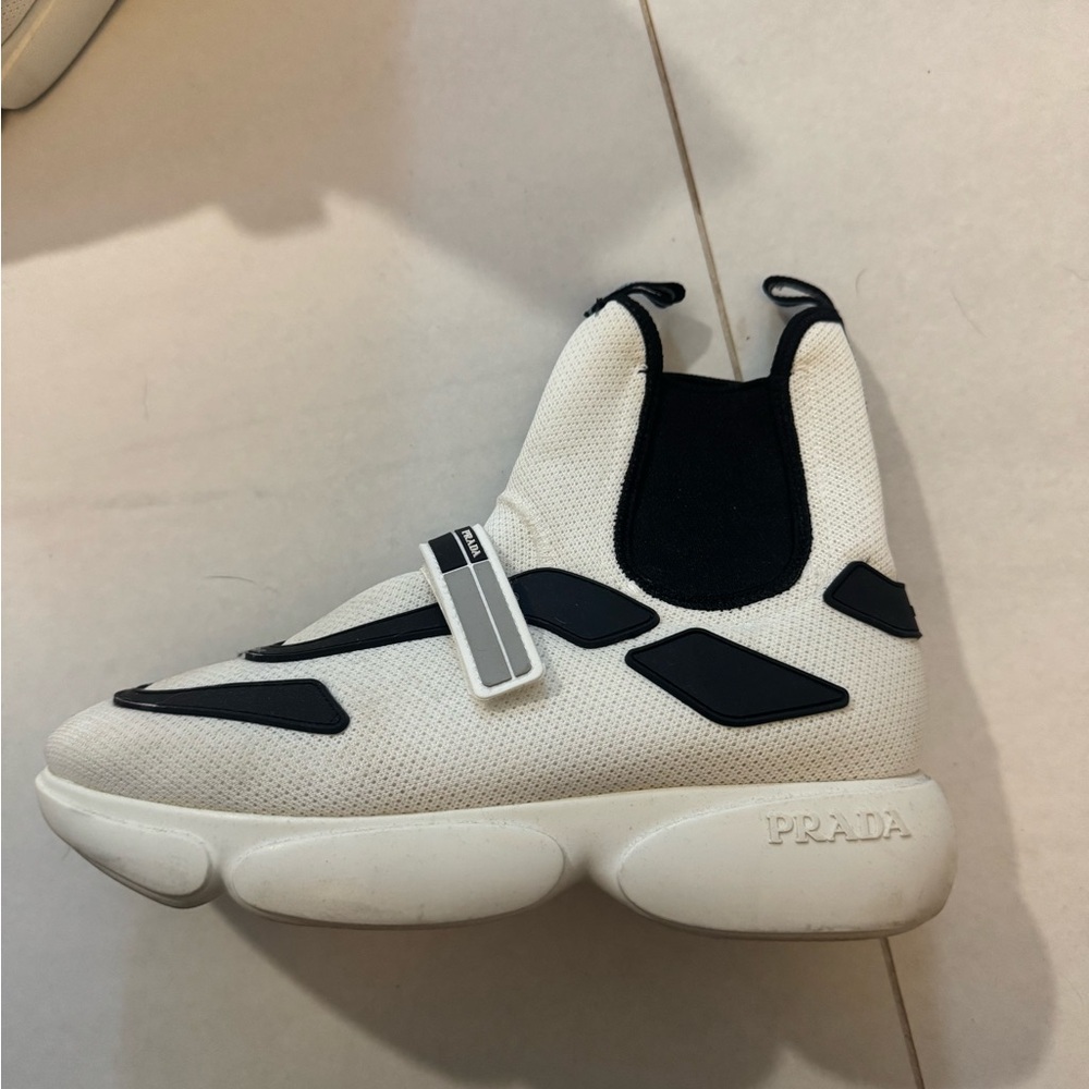 Prada Cloudbust Sneakers - Size 7 - Picture 7 of 7